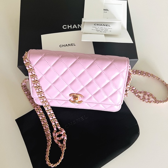 Chanel Wallet on Chain (Pink) double chain with Chanel Logo - Picture 3 of 8